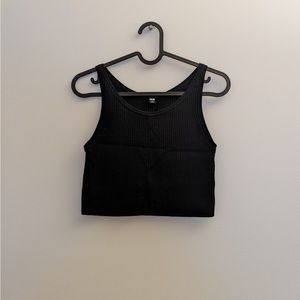Uniqlo Ribbed Sleeveless Cropped Top - Black